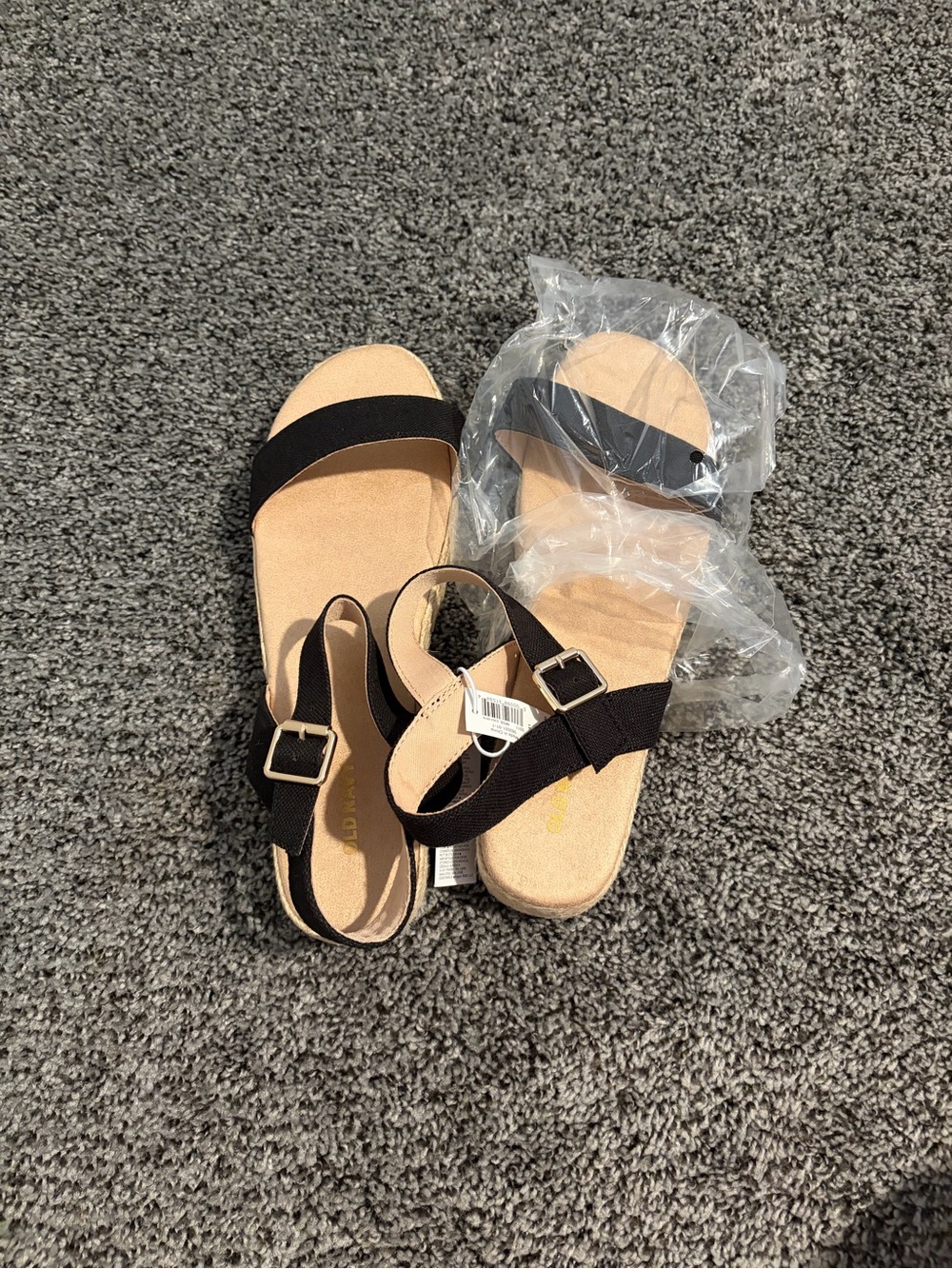 Old Navy Black Strappy Sandals with Tan Footbed